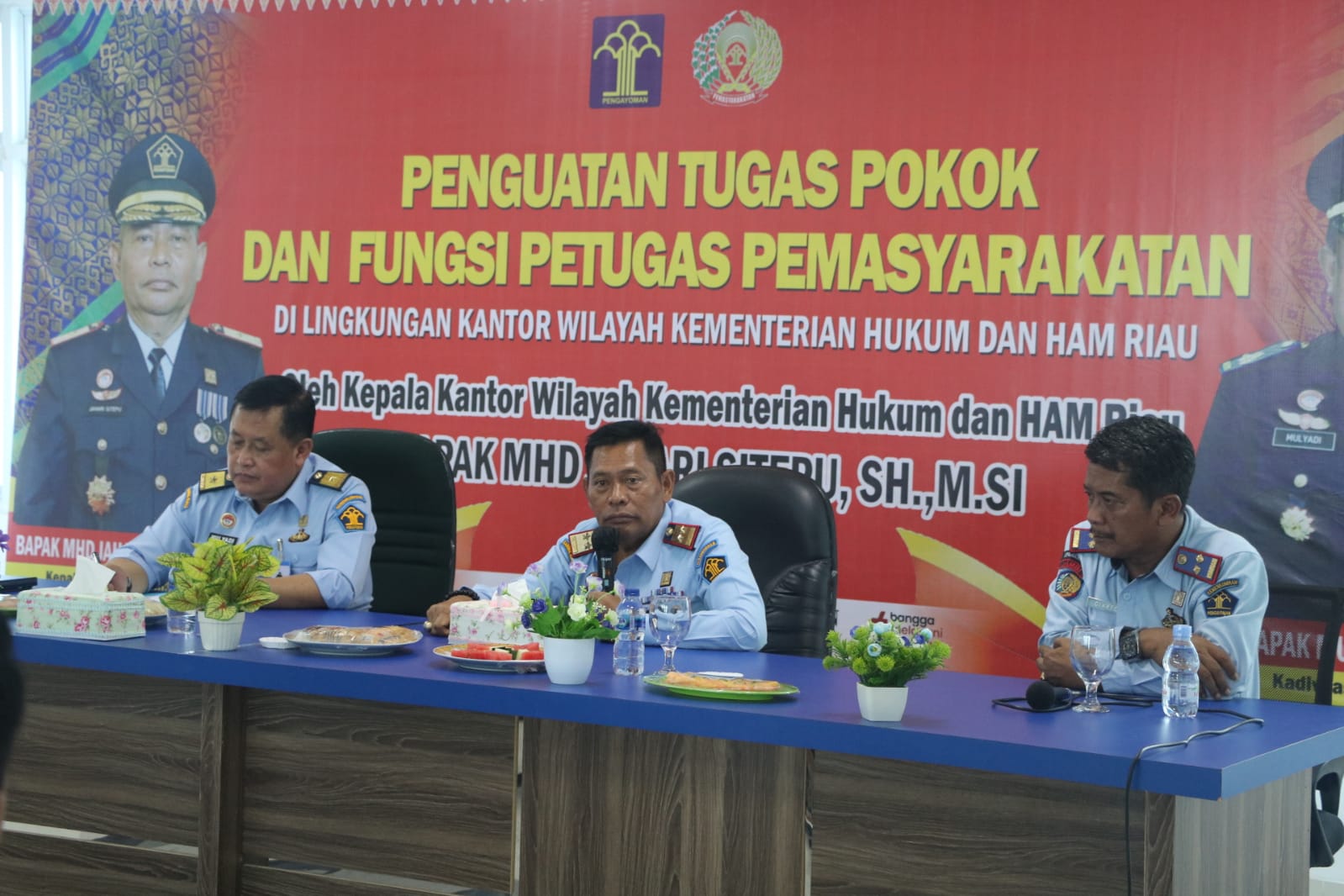 Kakanwil Kemenkumham Riau Berikan Arahan Kepada Petugas Lapas Narkotika