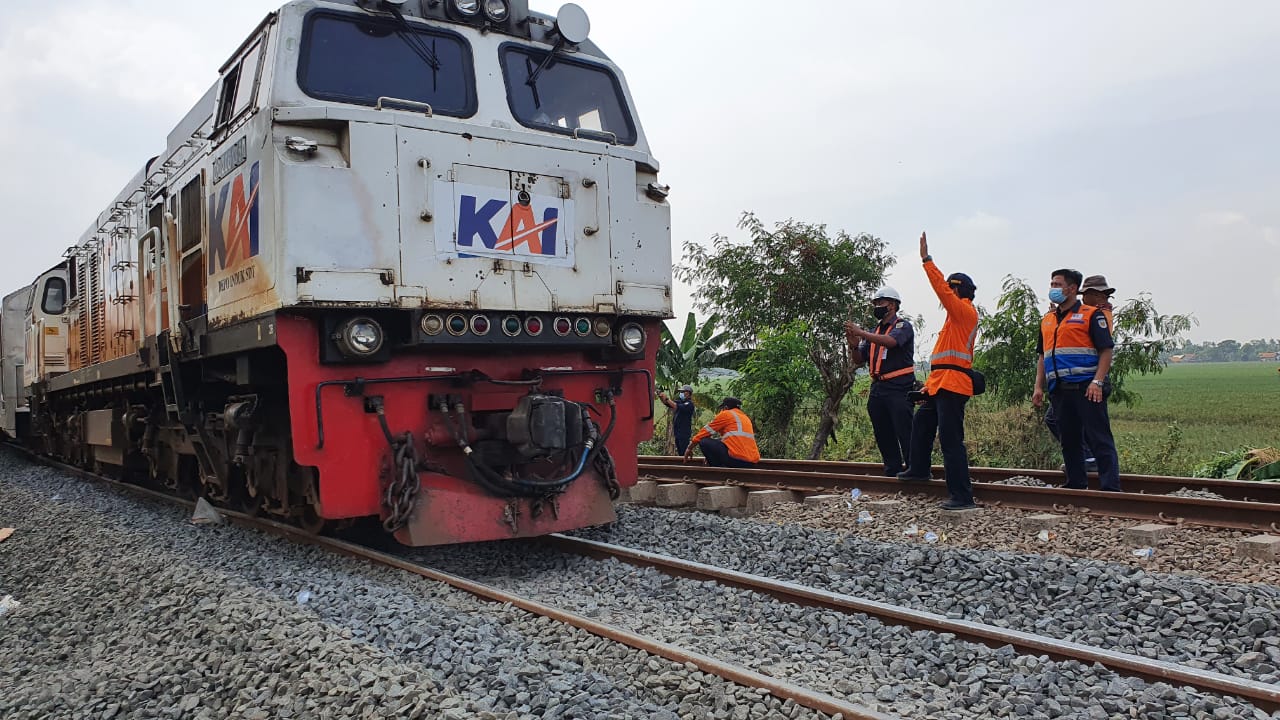 Jalur Kereta Api Menuju Jakarta Sudah Aman, Sudah dapat Melintas
