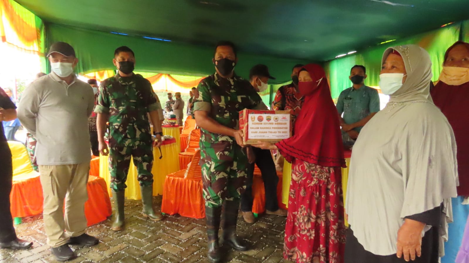 Peringati Hari Juang TNI AD ke 76 Tahun 2021, Kodim 0313/KPR Bersama Masyarakat Tanam 1500 Pohon 