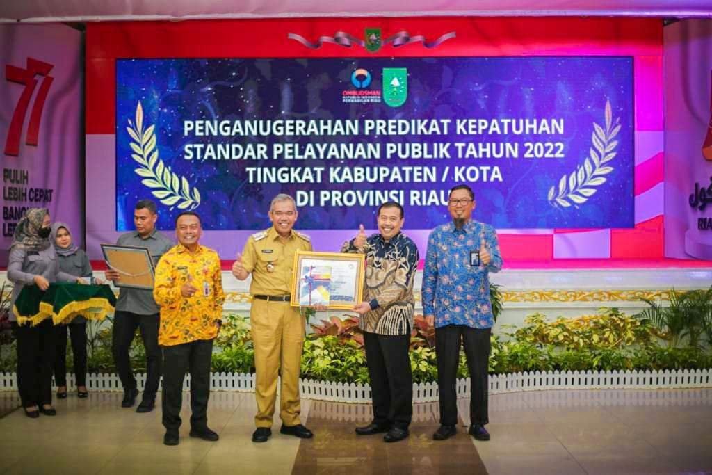 Raih Peringkat, Pj.Bupati Kampar Berharap Dapat Lebih Tingkatkan Pretasi