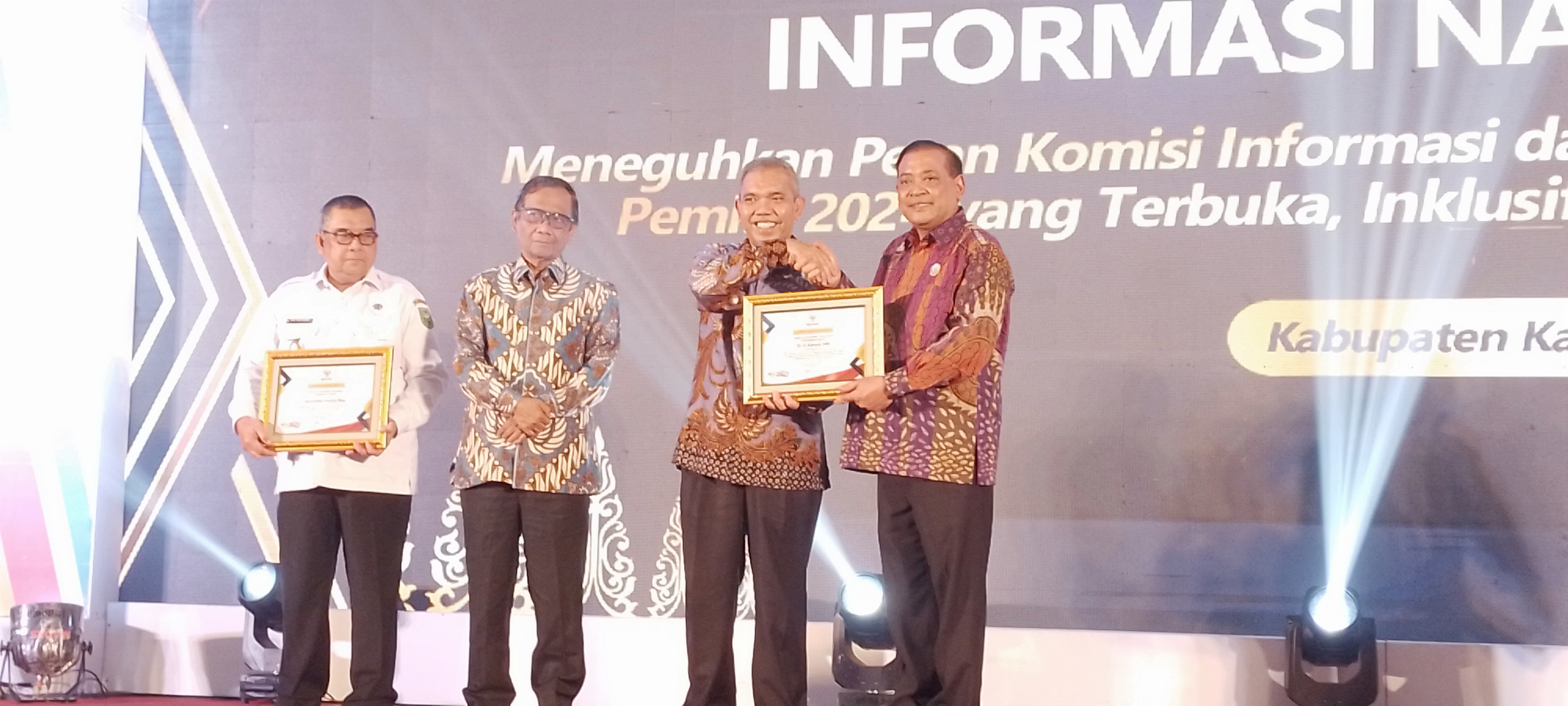 Puncak HKIN di Kampar, Pj Bupati Kampar Berkeinginan Akan Mendiri Komisi Informasi Daerah Kampar