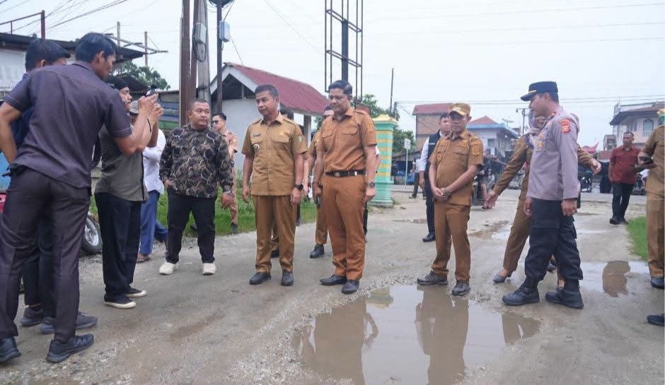 Bupati Kampar Tinjau Langsung Infrastruktur dan Pelayanan Dasar di Tapung Hulu