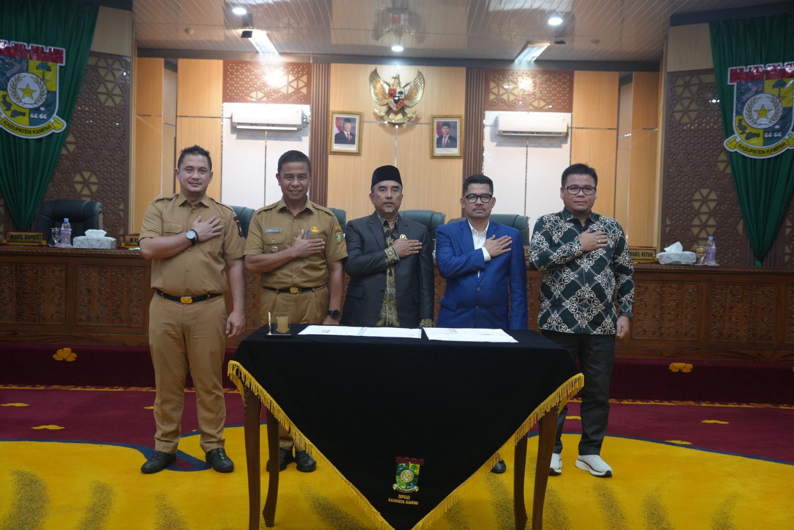 DPRD dan Pemkab Kampar Setujui 6 Ranperda, Ahmad Yuzar Tekankan Manfaat Nyata bagi Masyarakat