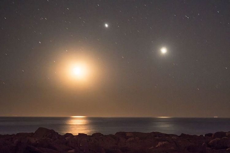 Malam Ini, Konjungsi Merkurius-Spica dan Ekuinoks September Hiasi Langit Indonesia. 