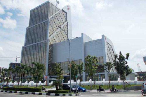 Salah Satu Pimpinan Bank Riau Kepri Positif Covid-19