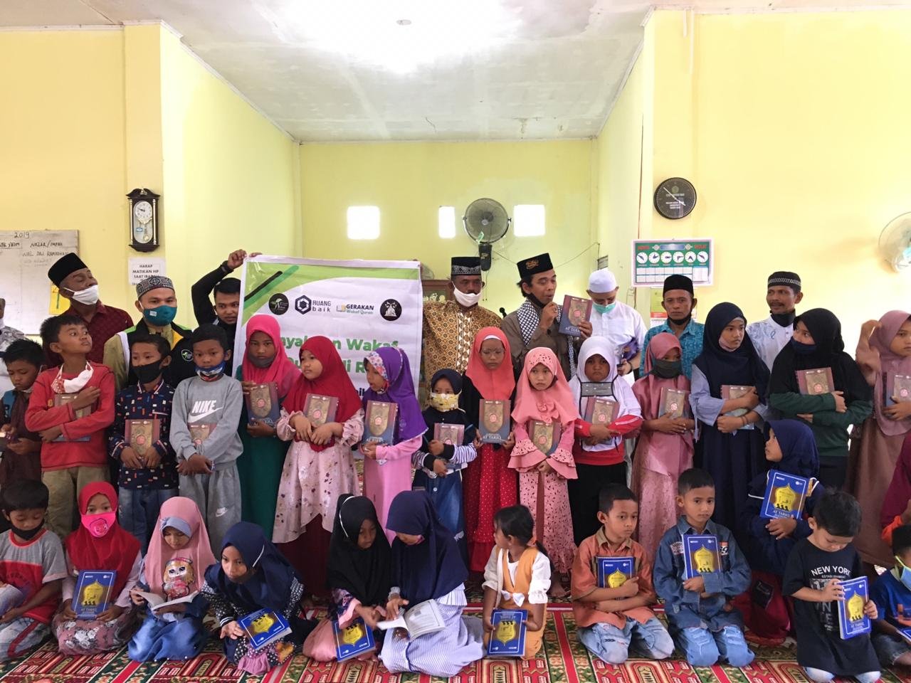 UAS, Pengurus Masjid dan Kelurahan Harus ada Magrib Mengaji