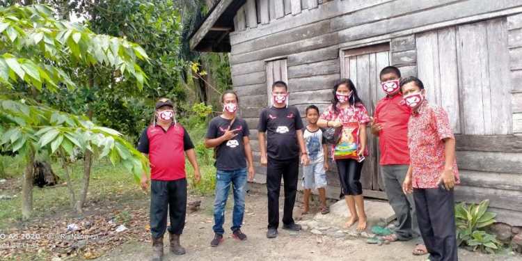 Anggota Dprd Siak Hendri Pangaribuan Berbagi Ratusan Paket SembakoKepada Warga Kandis