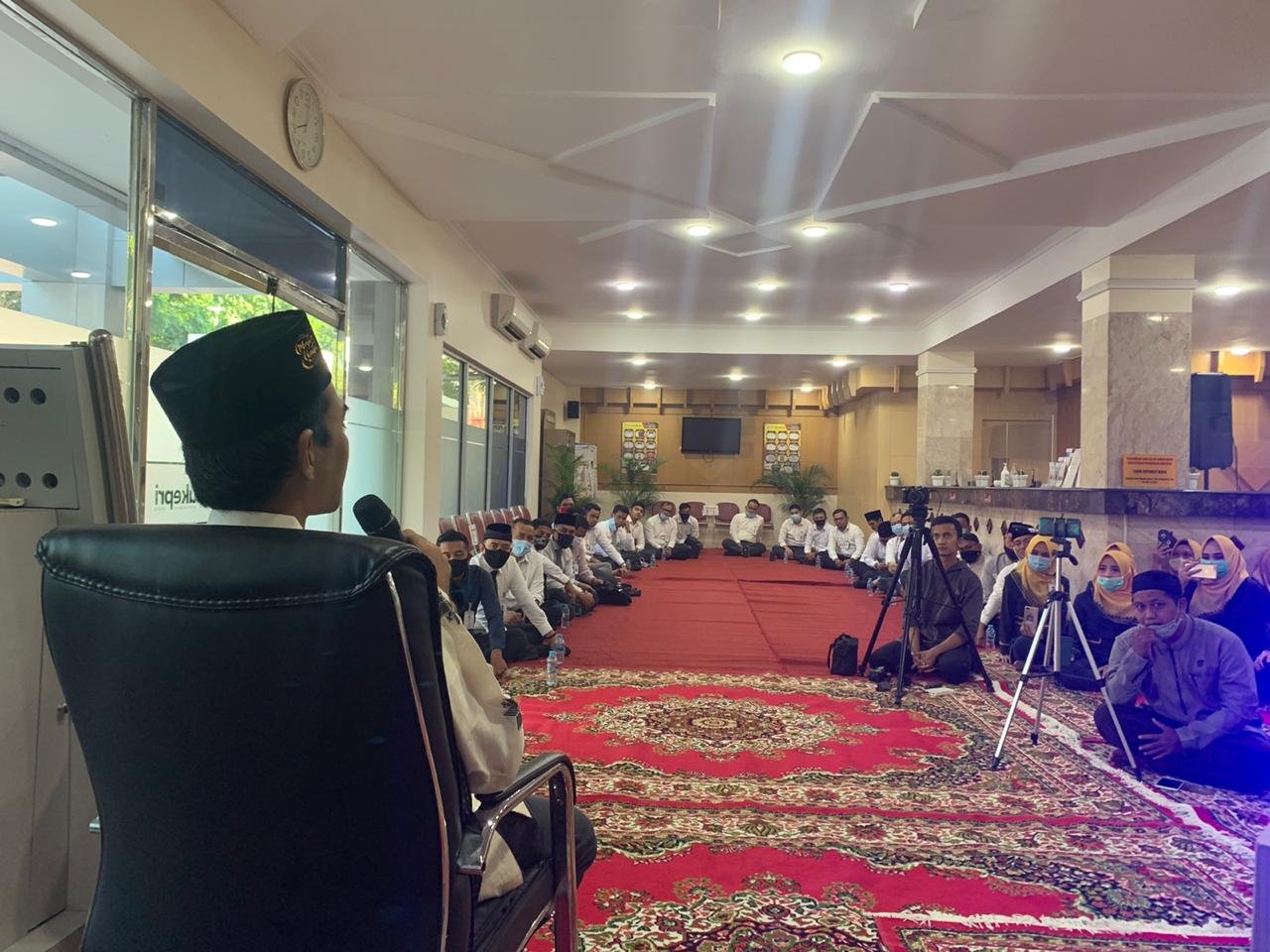 Pagi Ini UAS Berikan Tausyiah Di Bank Riau Kepri Cabang Pekanbaru