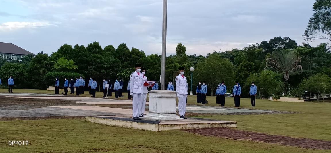 Bupati Kuansing H Mursini Pimpin Upacara Bendera HUT Kemerdekaan RI 75 tahun.
