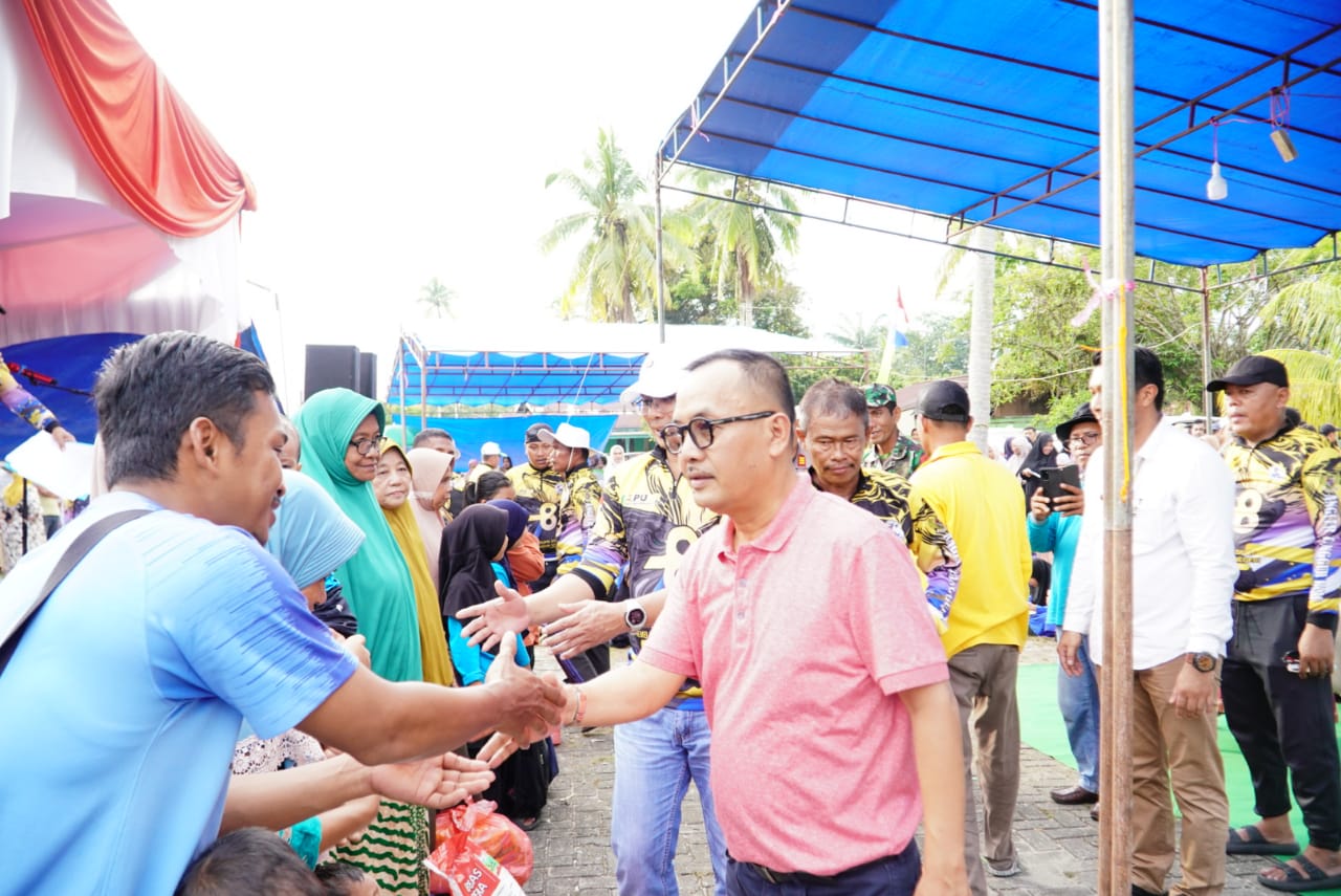 Semarak Hari Bhakti PUPR, Pj Bupati Hadiri Penyerahan Hadiah Pemenang Lomba Mancing Se Riau