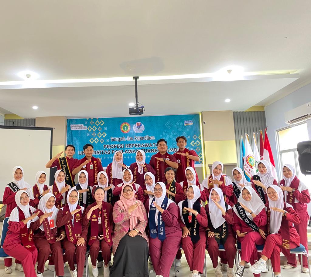 UP Tuanku Tambusai Fakultas Ilmu Kesehatan, Adakan Pengambilan Sumpah dan Pelantikan Profesi