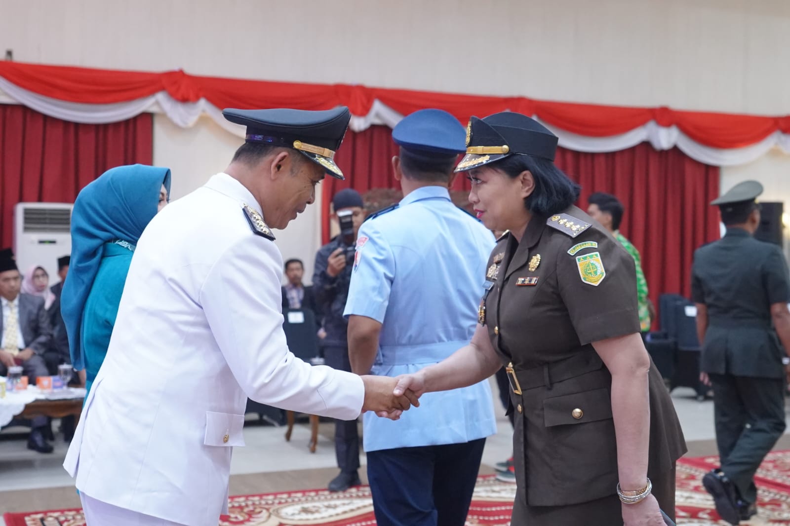 Asisten Pengawasan Kejati Riau Hadiri Pengambilan Sumpah Jabatan dan Pelantikan Pj Bupati Inhil