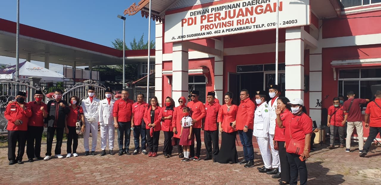 Upacara HUT RI 75 Tahun, H. Zukri Umumkan Pemenang Lomba Haul Bung Karno