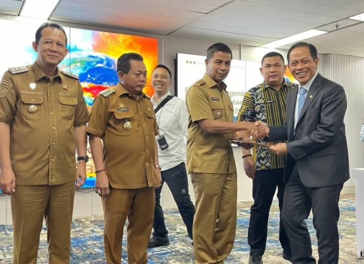 Rakor Pengendalian Karhutla Nasional Diikuti Bupati Kampar