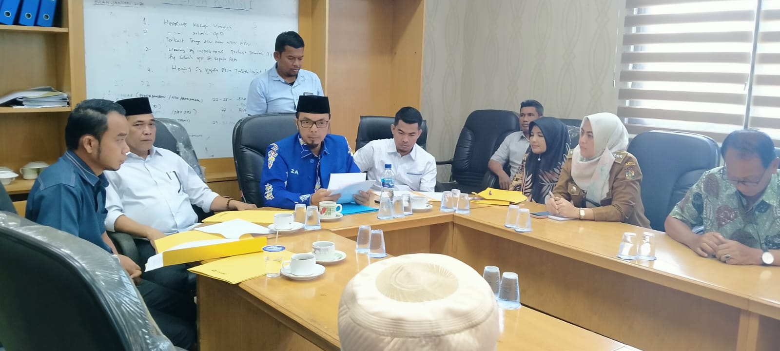 Terkait Pemberhentian Fitri Sebagai Aparatur Desa Sawah, Komisi 1 Gelar RDP