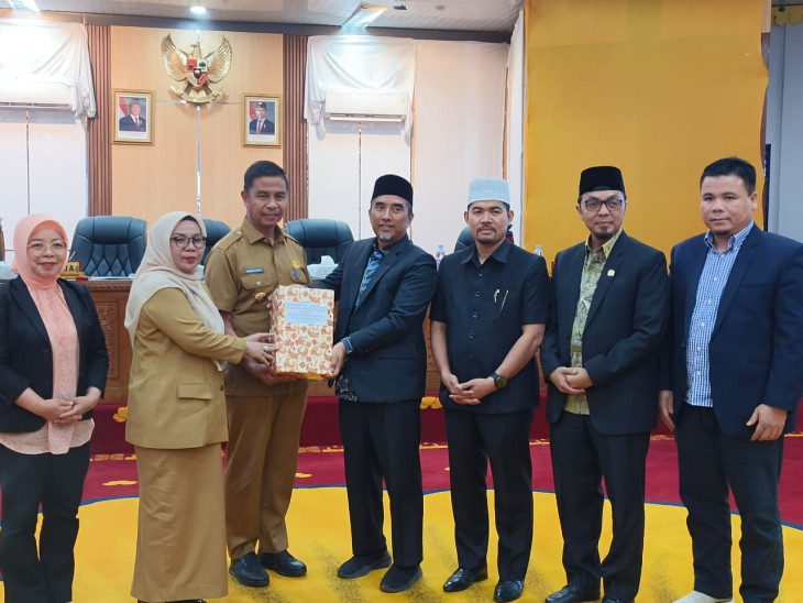 Rapat Paripurna Digelar DPRD Kampar, Penyampaian Rancangan Peraturan Daerah Tentang APBD TA 2026