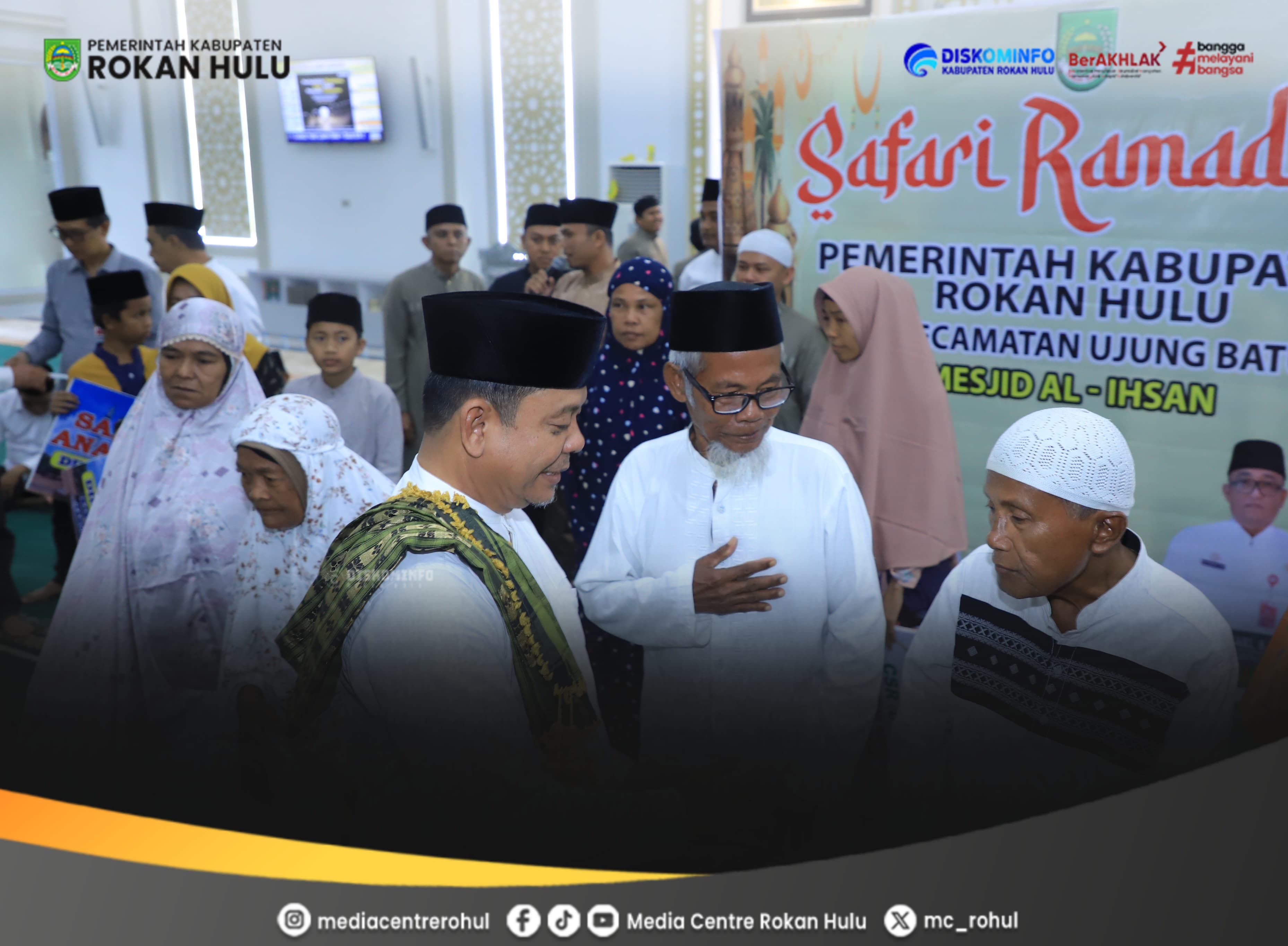 Safari Ramadan 1447 H, Pemda Rohul Serahkan Bantuan dan Pererat Silaturahmi di Kecamatan Ujung Batu
