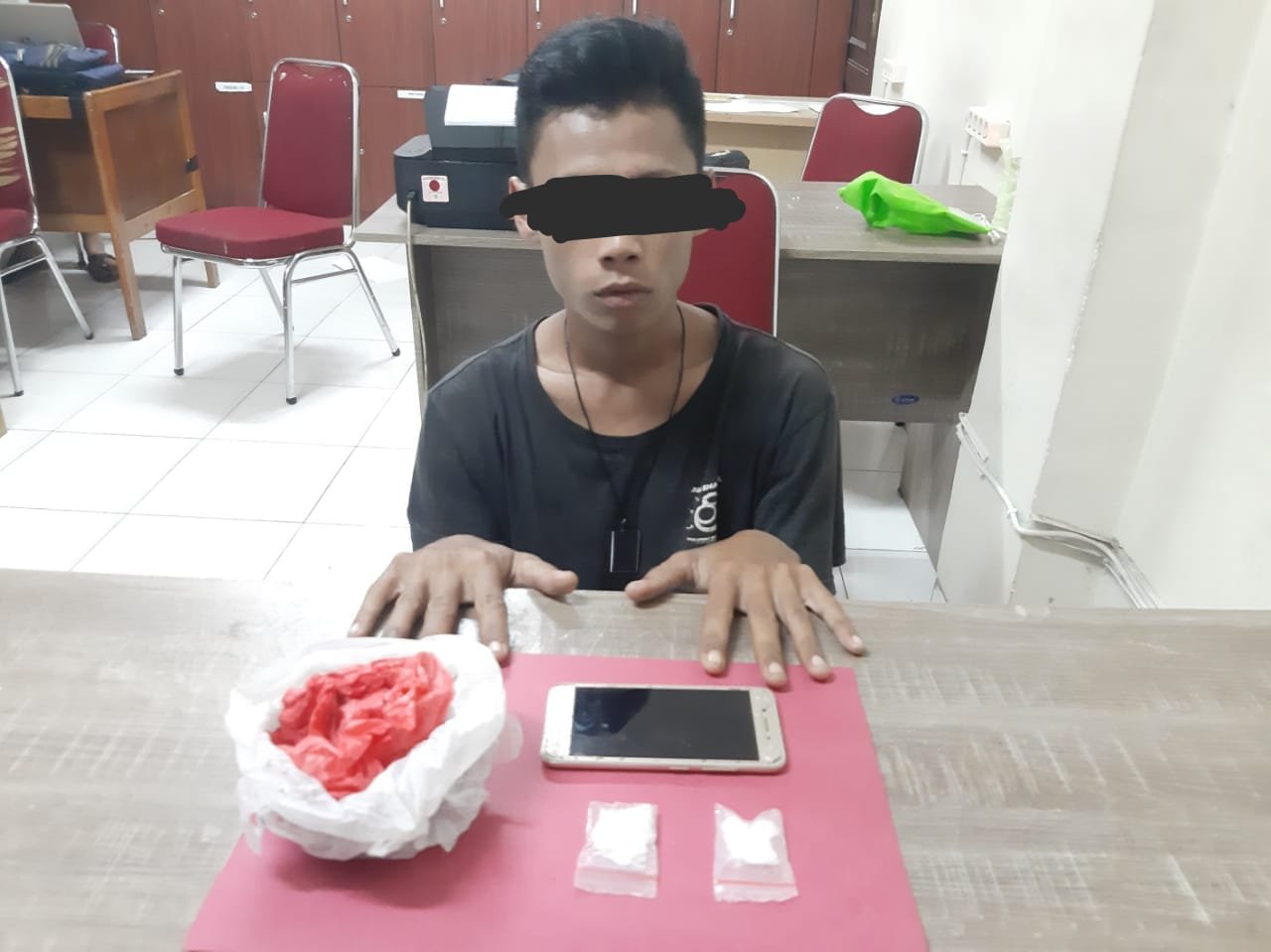 Bawa 2 Paket Sabu PemudaTualang di Sergap Sat Res Narkoba Polres Siak.
