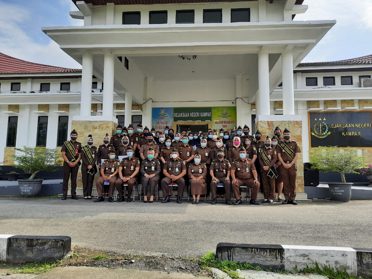 Menuju WBK dan WBBM, Kejari Kampar Lakukan Penandatanganan Komitmen Bersama