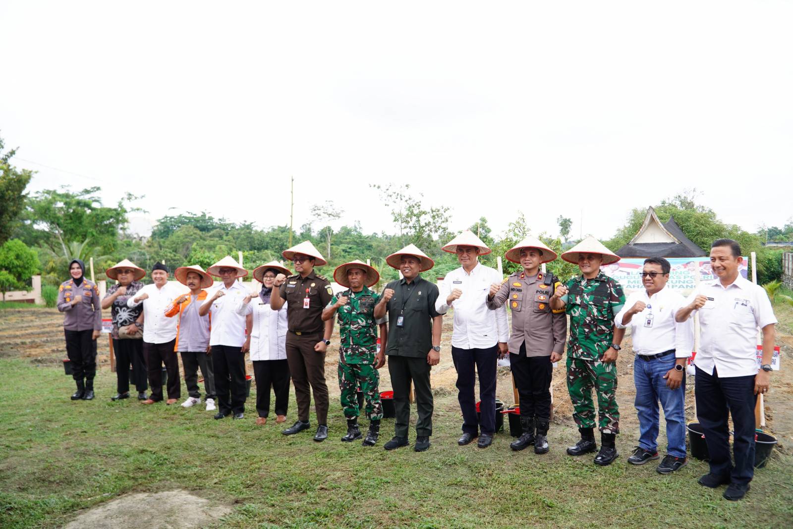 Pj Bupati Diwakili Kadis Ketahanan Pangan Hadiri Virtual Launching Gugus Tugas Polri