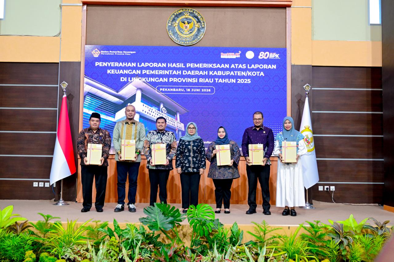 Pertahankan Opini WTP 13 Kali Berturut-turut, Pemkab Bengkalis Terima LHP LKPD TA 2025 dari BPK RI