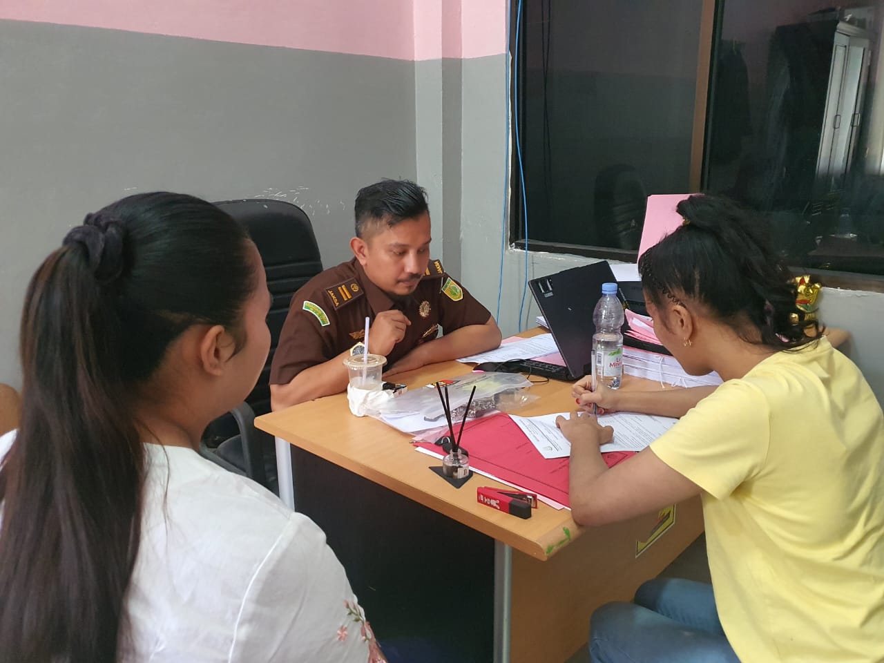 Kejari Kampar Terima Tahap ll Perkara Eksplotasi Anak
