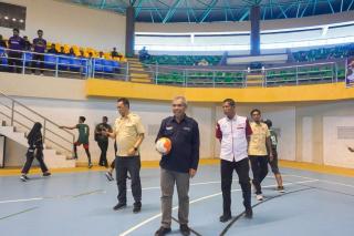Pj Bupati Kampar Nuka Turnamen Bola Tangan Tingkat Pelajar Se Kabupaten