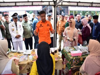 Hari 34 Tahun Perpindahan Desa, Bupati Kampar Ajak Masyarakat Jadikan Sejarah Kekuatan Pembangunan