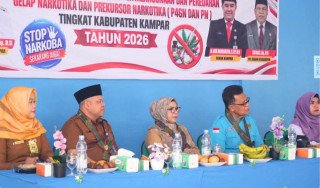Buka Sosialisasi P4GN di SMA Negeri 1 Salo, Wabup Kampar, Misharti Ajak Pelajar Berani Tolak Narkoba