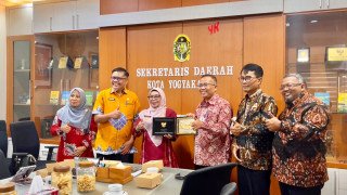 Wakil Bupati Misharti Bidik Pasar Nasional, Olahan Ikan Patin dan Batik Kampar Didorong Naik Kelas
