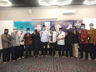 Uas Dukung Paslon Pilkada di Tiga Daerah,Ini Kata Pengamat Politik