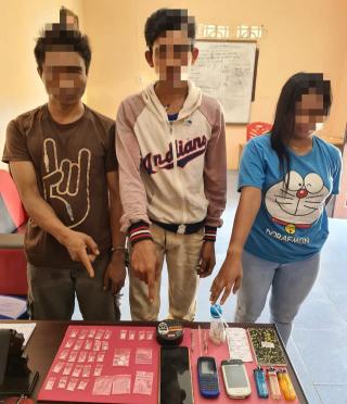 1 Orang Wanita dari 3 Pelaku Narkoba, Berhasil Diamankan Polsek Siak Hulu Dengan BB 29 Paket