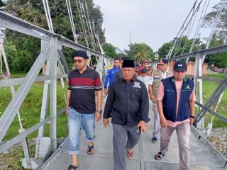 Tinjau Lokasi Anak Hanyut di Sipungguk, Pj Sekda Juga Jenguk Keluarga Korban