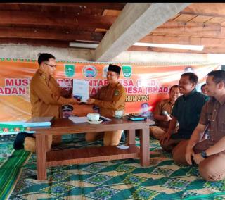 BKAD Kecamatan Rokan IV Koto Miliki Nahkoda Baru, Kades Rokan Timur Muhibban Terpilih Sebagai Ketua