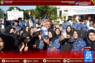 Akhir Tahun Penuh Kabar Baik, 1.608 Honorer Rokan Hulu Resmi Kantongi SK PPPK Paruh Waktu