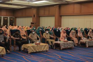 Puncak HUT DWP Ke-22, Bupati H. Sukiman Harap Perempuan Berperan dalam Pembangunan