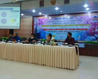 1,9 Juta Warga Riau Terdampak Covid-19 Terima Bantuan Sosial dari Pemerintah Pusat