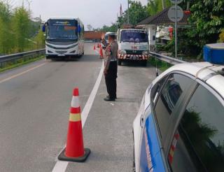Weekend, Ciptakan Lalu Lintas Aman, Ditlantas Polda Riau Tingkatkan Patroli Hingga Malam Hari