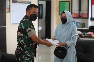 Ahli Waris Terima Dana Santunan Watzah Dari Dandim 0313)KPR