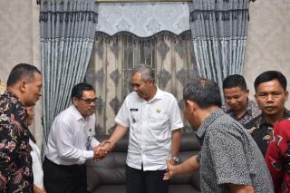 Audiensi Dengan Pendeta Aras Gereja Kampar, Pj Bupati Kampar Sambut Langsung