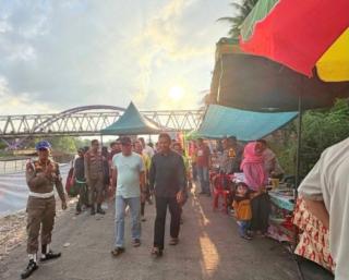 Lomba Pacu Sampan, Yuzar: Ini Menjadi Daya Tarik Wisata dan Membuka Peluang Pasar Bagi Pelaku UMKM