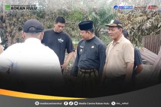 Wabup Rohul Kunjungi Korban Kebakaran di Desa Sei Kuning, Kerugian Capai Rp 700 Juta