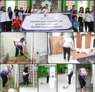 Menjemput Ramadan Dengan Gotong Royong, Rutan Pekanbaru dan Warga Binaan Bersihkan Masjid