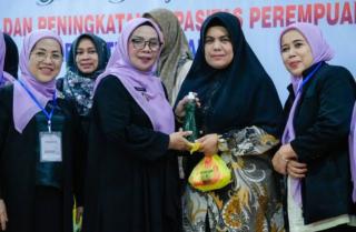 Pelatihan Pembuatan Sabun dan Minyak Kelapa Sawit Resmi Ditutup Wabup Kampar