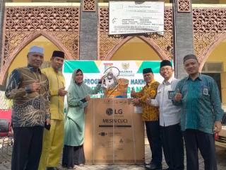 BAZNAS Kampar Salurkan Bantuan Untuk Usaha Mikro Kecil Menengah di Markaz Islamy Bangkinang