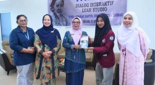 Hari Kartini 2026, Dialog Interaktif Dihadiri Wabup Kampar, Misharti