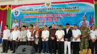 Anggota DPRD Kampar, Hendri Domo Hadiri Pelantikan DPD Ikatan Keluarga Batak Riau