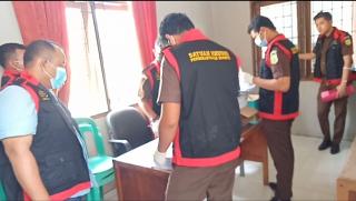 Tim Penyidik Kejari Kampar Lakukan Penggeledahan di 6 Tempat, Ungkap Mafia Pupuk Subsidi