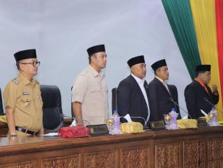 Rapat Paripurna Penyampaian Ranperda APBD TA 2024, Pj Bupati Kampar Sampaikan Nota Keuangan RAPBD