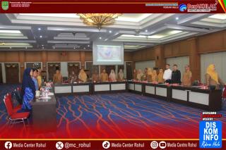 Bahasa dan Literasi Maju, Balai Bahasa Riau Bimbing 10 Lembaga di Rokan Hulu